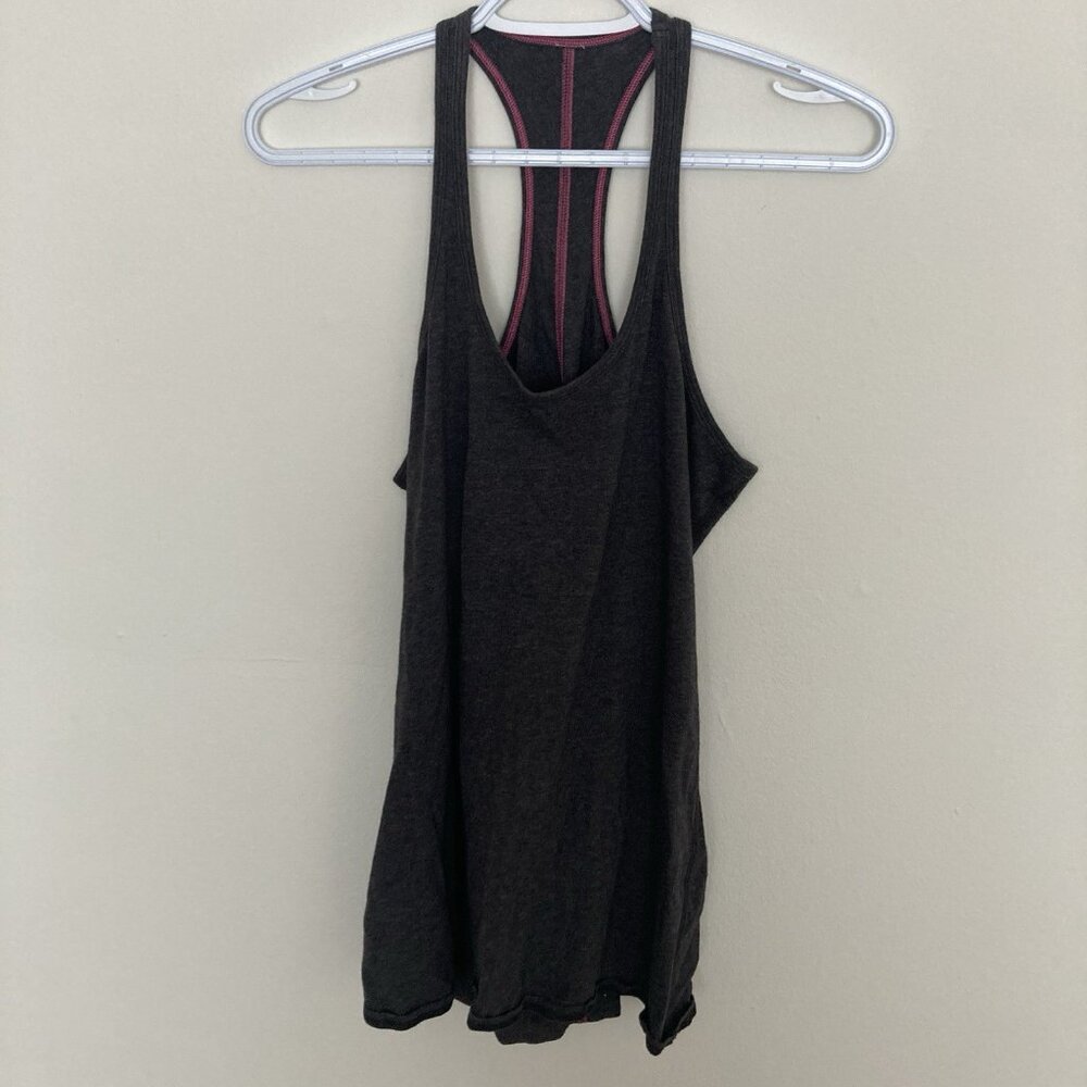 Lululemon Racer back Tank Top Gray Pink Stitching Size 4